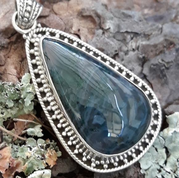 Gorgeous Green Moss Agate .925 Silver Pendant - Picture 2 of 6